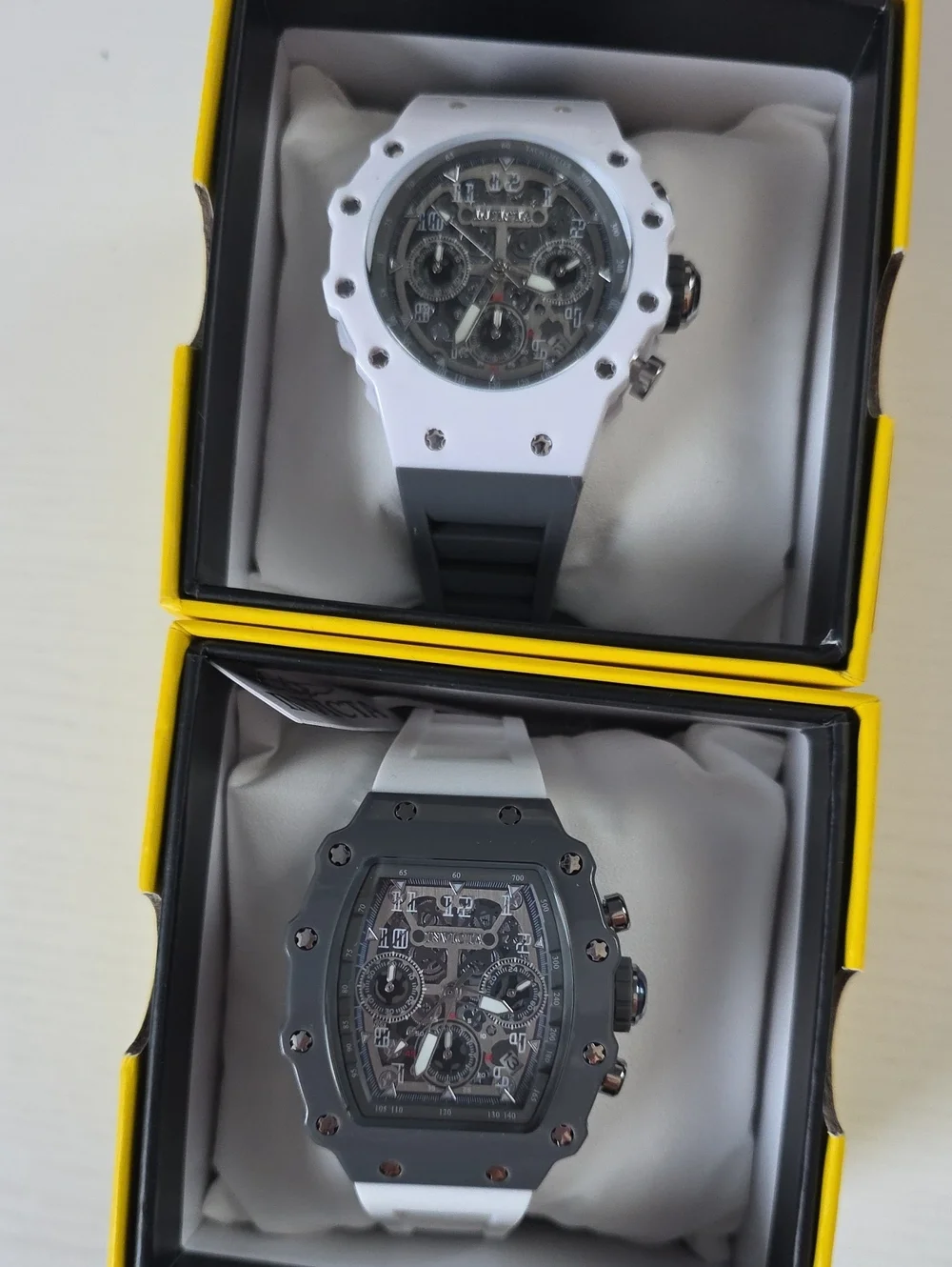 463.m Pair Of Invicta Racing Watches -grey & White